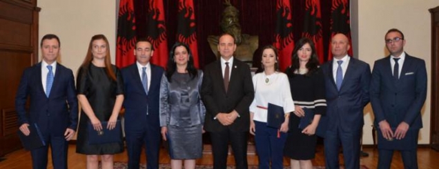 Ministrja e re e Financave i merr <br />këshilltarët nga SHIK i Gazidedes