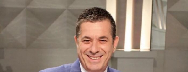 PD si supë burgu: Merre ose lere,<br />një është!/Nga Lorenc Vangjeli