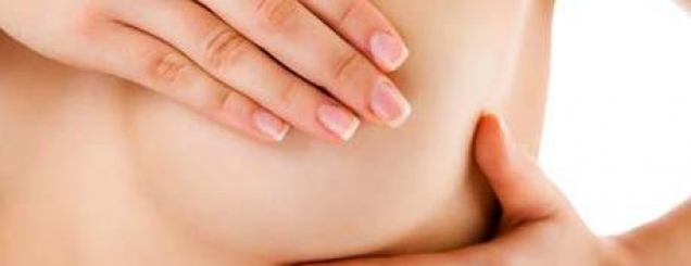 FOTO/Simptoma e parë e kancerit<br />të gjirit për të cilën nuk keni dëgjua