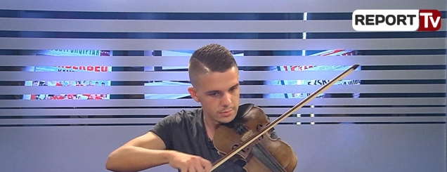 Të jetosh me violinën, Kristi Pecaj<br />rrëfen vështirësitë dhe ëndrrat e tij 