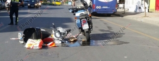 Aksident në Shkodër, motoçikleta<br />përplaset me makinën, 1 i plagosu