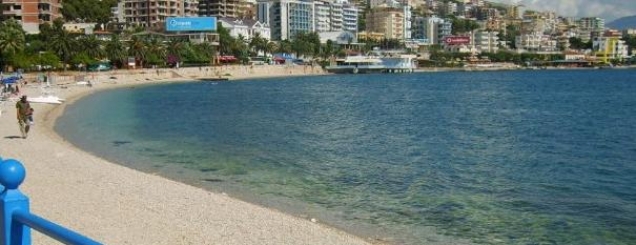 Sarandë, futet për t&rsquo;u larë, pëson<br />atak kardiak, vdes e moshuara 