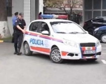 Berat, arrestohen dy persona n&euml;<br />flagranc&euml;, po vidhnin nj&euml; servis<br>
