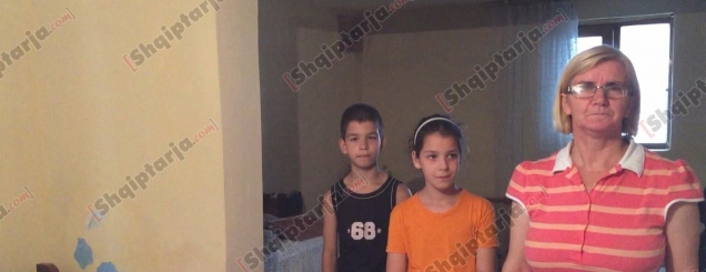 Fier, familja në mjerim total<br />lekë borxh për librat e fëmijëve