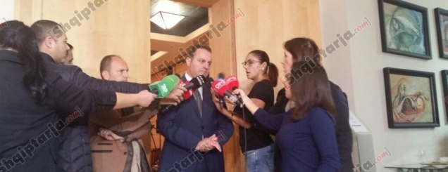 &ldquo;Tahiri&rdquo;, reagon Llalla: Mb&euml;shtes<br />Prokuror&euml;t, jan&euml; zot&euml; t&euml; &ccedil;&euml;shtjes<br>
