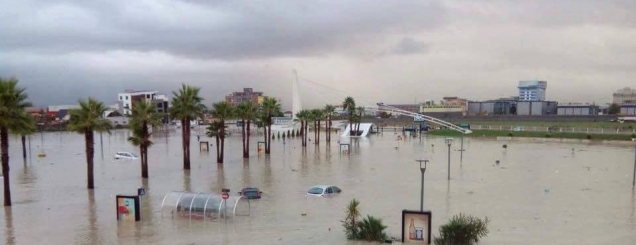 Taksapaguesit e m&euml;dhenj t&euml; pa<br />mbrojtur nga shteti dhe fatkeq&euml;sit&euml;!<br>
