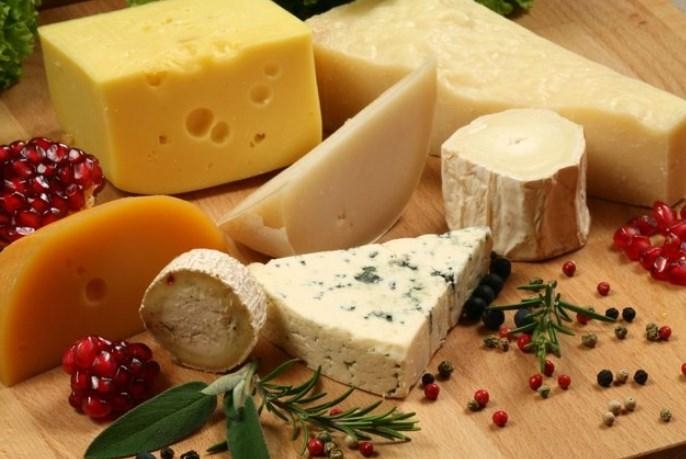 E dini sa djathë duhet të hani në<br />ditë? Studimi zbulon faktet<br>
