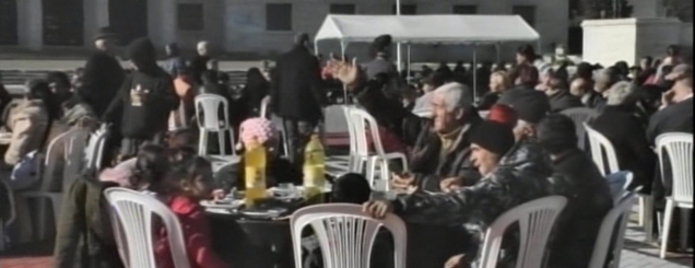 Nisma, 'Një pjatë më shumë për<br />njerëzit në nevojë' te 'Nënë Tereza'<br />'Ecovolis' drekë për 1500 persona<br /><br>
