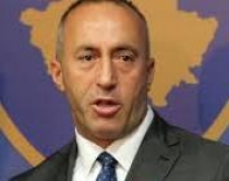 Haradinaj i “izoluar”, i refuzohet<br />lejeqëndrimi për në Britani<br>
