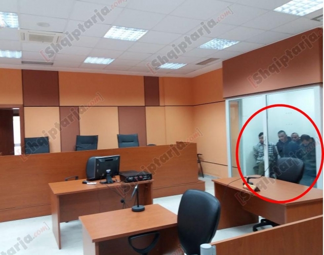 Banda e tritolit në Elbasan<br />Gjykata: Burg 6 të arrestuarve<br>
