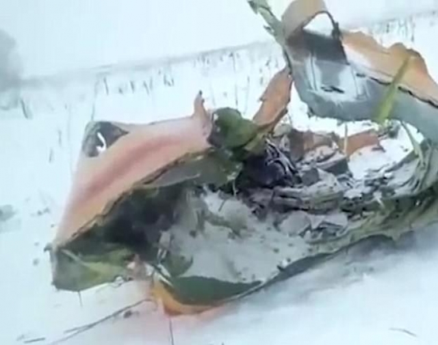 VIDEO/Tragjedi në Rusi,rrëzohet<br />avioni me 71 pasagjerë në bord<br /><br>
