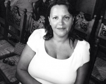 Evis Cerga: Vitet pa Valentinin<br />kur dashuria quhej eros...<br>
