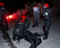 Ndeshja e Europa League, përleshje<br />midis tifozëve, humb jetën një polic<br>
