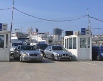 Durrës, kapen me 10 kg hashash <br />në makinë, pranga dy gjermanëve