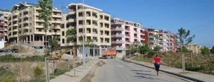 Tiranë, lejet e ndërtimit për<br />35 ditë, 13 ditë për pronën