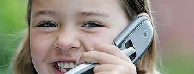 CSS: "Jo telefonat <br />celularë për fëmijët"