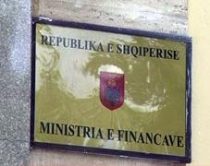 Ministria e Financave: Gjergj Ndreca<br />u kompensua me 3 mijë $ në dorë