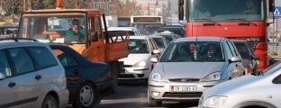 Raporti: Taksat  për makinat<br />ne nje vit 10-fishuan të vjetrat