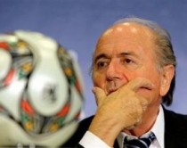 Futbolli kosovar pengohet sërish! <br />Sepp Blatter "merr përsipër" çështjen
