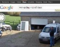 Fotografohet ndërsa urinonte nga <br />Street View, hedh në gjyq Google