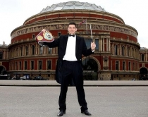 “Royal Albert Hall” hap dyert për duelin Krasniqi-Cleverley