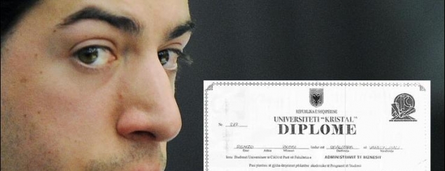 Prokuroria nis hetimet: Bossi <br />s’ka qenë kurrë në Shqipëri