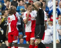 Barton rrezikon dënim 10 ndeshje,<br />sulmoi 3 futbollistë të Man. City