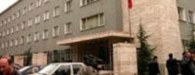 Prokurori i Durrësit <br />padit në Gjykatë Ina Ramën