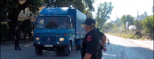 Policia izolon Lazaratin,Burgaj:<br />Do ndërhyjmë së shpejti <br />Bllokohen 158 kg kanabis