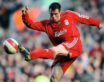 Carragher nuk kursen kritikat:<br />Futbollit anglez i duhet revolucion