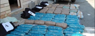 Bllokohen 105 kg droge lazarati <br />ne kufirin me Greqine