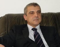Ambasadori bullgar: Roli i <br />opozitës është të kritikojë qeverinë