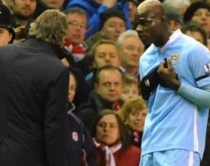 Milani p&euml;rgatit sulmin p&euml;r Balotelin