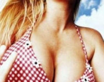 Pse meshkujt çmenden<br />pas gjinjve të femrave