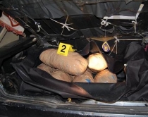 Durr&euml;s, sekuestrohet 18 kg hashash<br />arrestohet nga policia 27-vje&ccedil;ari