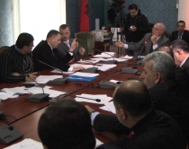 Armatimi AIM,PS:Duam informacion<br />Tërshana: Konfidencial