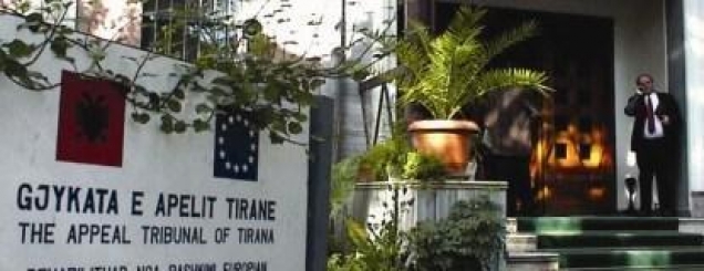 Apeli ndalon kompaninë 'Mektrin'<br />të përdorë logot Jaguar dhe Rove