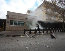 Ankara, sulmohen me l&euml;nd&euml; <br />shp&euml;rthyese institucionet qeveritare