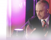 P&euml;rset&euml; e ardhjes s&euml; LSI-s&euml;...