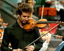 Emir Abeshi, virtuozi i violinës që<br />e la Shqipërinë në moshën 10-vjeç