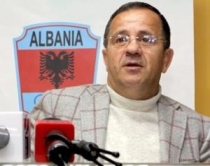 Dera e mbyllur e sportit...