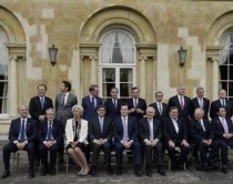 Londër, G7 në ditën e dytë të <br />bisedimeve për krizën ekonomike