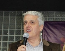 Majko, leksion student&euml;ve p&euml;r<br />politik&euml;n dhe premtimet