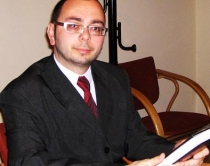 T&euml; digjen dosjet e komunizmit!