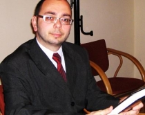 Kush e trazon gjumin e p&euml;rjetsh&euml;m?