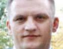 Mjek&euml;t politikan&euml;, politikan&euml;t mjek&euml;