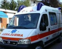Durrës, makina përplas këmbësoren<br />humb jetën në spital 19-vjeçarja
