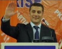 Mark Frroku zgjidhet kreu i ri i PKD<br />pas dor&euml;heqjes s&euml; Dhimit&euml;r Muslia