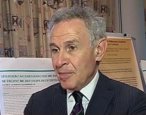 Sh&euml;ndet&euml;sia ka d&euml;shtuar, por kemi<br />edhe si doktor Petrela