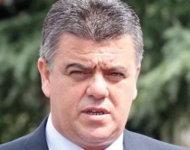 P&euml;rse Moratoriumin 2<br />vje&ccedil;ar p&euml;r gjuetin&euml;